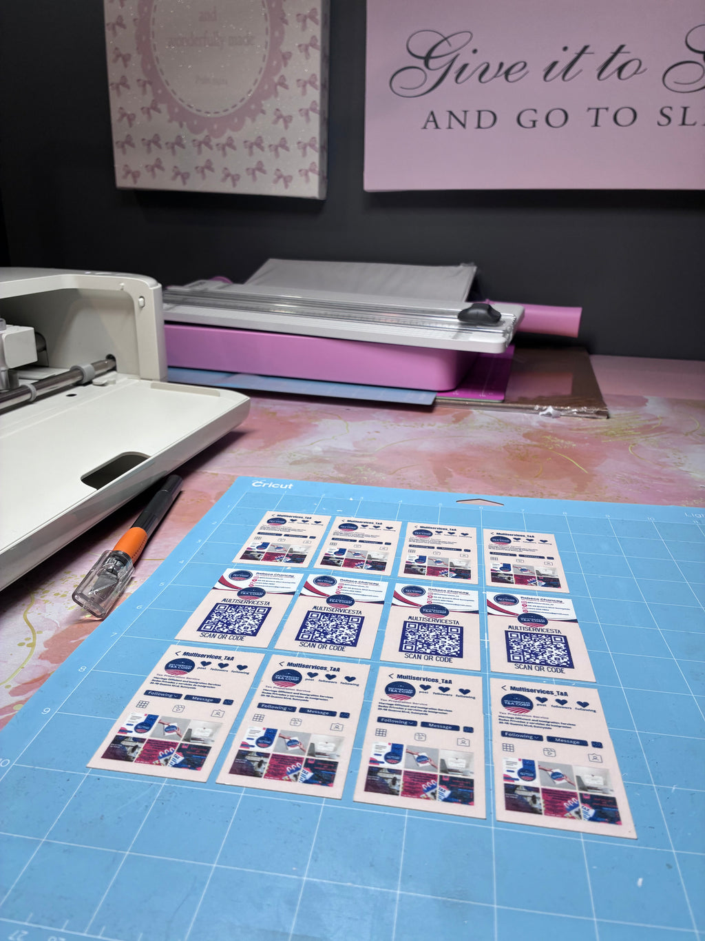 Insta-Cards